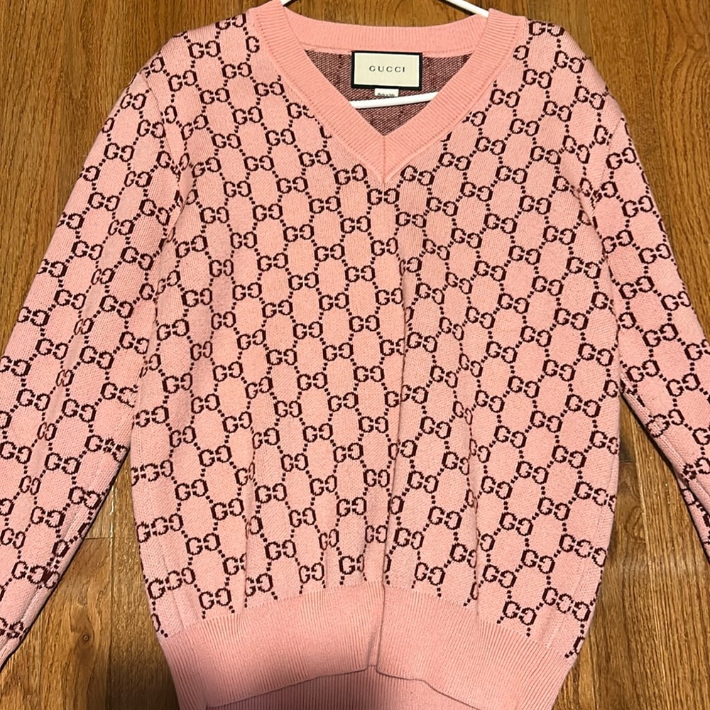 Pink knit